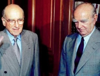 Τα δάκρυα του Κ. Καραμανλή για τη Μακεδονία και «το όνομά μας είναι η ψυχή μας» του Α. Παπανδρέου (βίντεο)